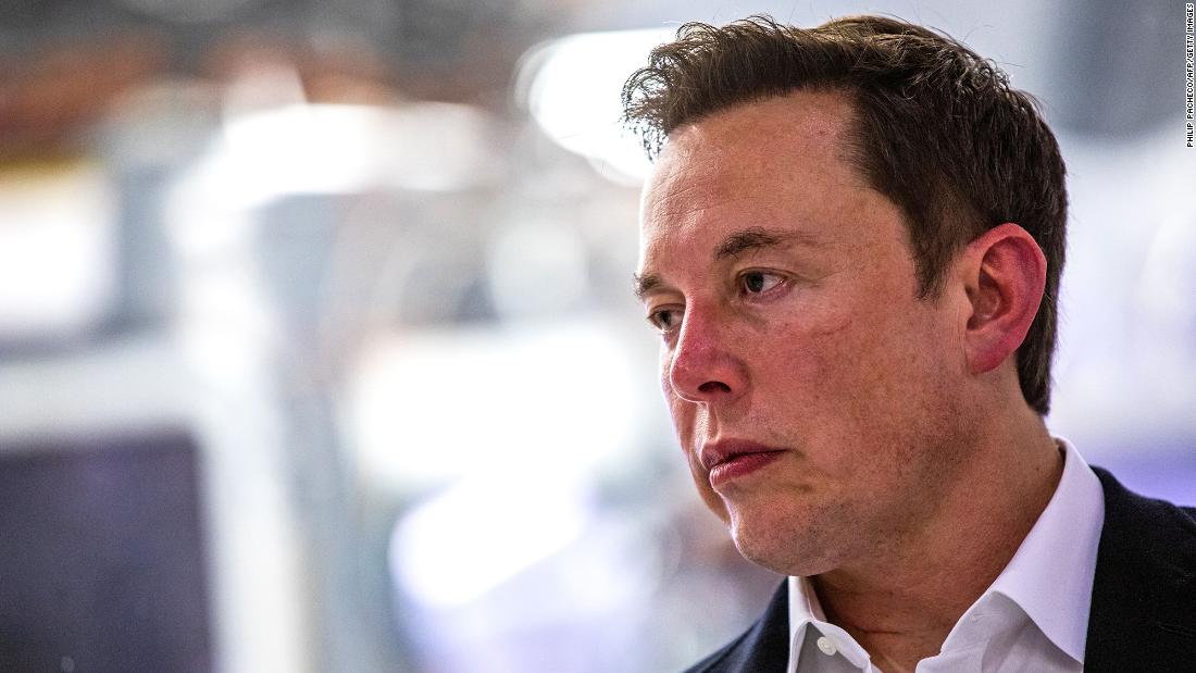 Elon Musk's texts show how his relationship with Twitter went sideways