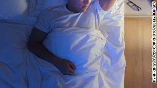Tiếp xúc với bất kỳ ánh sáng nào trong khi ngủ có liên quan đến béo phì, các vấn đề sức khỏe nghiêm trọng, nghiên cứu cho thấy