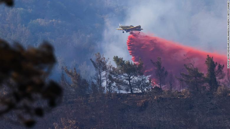 Turkey battles wildfire for third day near Aegean coastal resort of Marmaris
