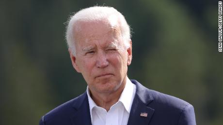 U.S. President Joe Biden listens to other G7 leaders speaking at the „Global Infrastructure&quot; side event during the G7 summit at Schloss Elmau on June 26, 2022 near Garmisch-Partenkirchen, Germany. (Photo by Sean Gallup/Getty Images)