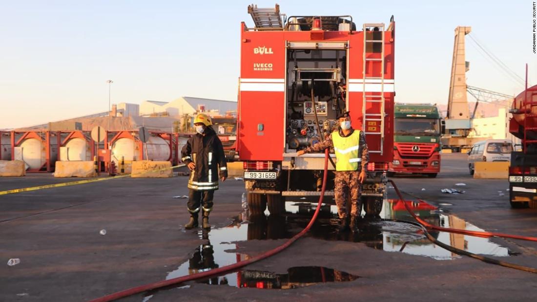 约旦亚喀巴港发生煤气泄漏，至少12人死亡，数百人受伤