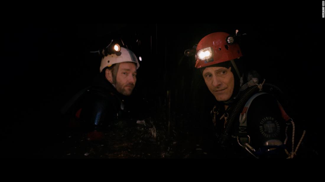 Hollywood Minute: Ron Howard’s cave rescue drama ‘Thirteen Lives’ – CNN Video