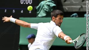 Djokovic voa em segurança e soma 29.ª vitória seguida em Wimbledon