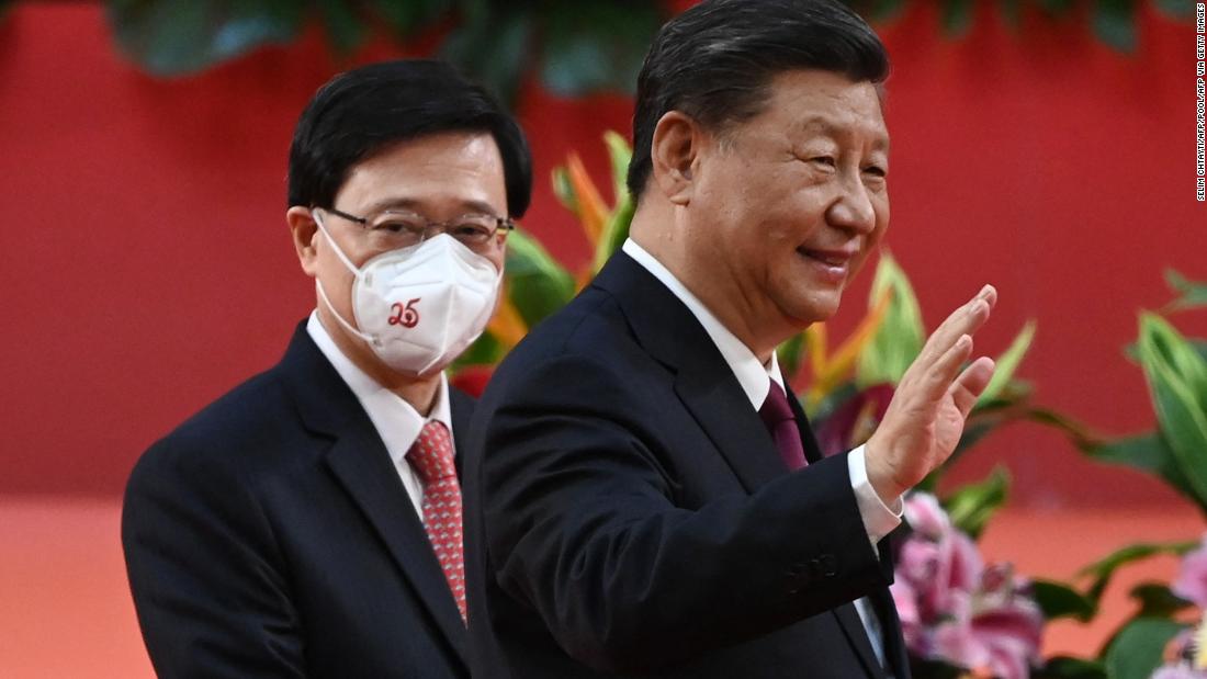 Video: Xi Jingping visits Hong Kong, first trip outside mainland China since pandemic – CNN Video