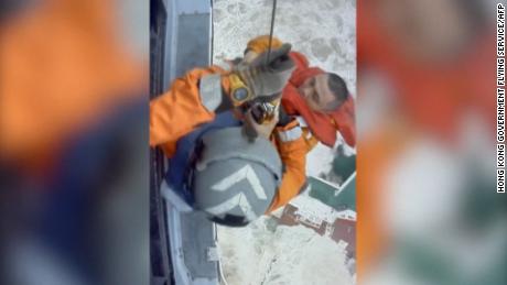 Video shows rescue efforts after ship breaks in half 