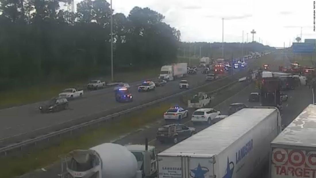 4 people dead following I-95 wreck that caused hourslong closure at Florida-Georgia border