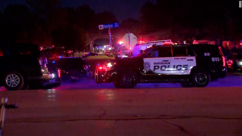 2 dead and 4 injured, including 3 officers, in Texas shooting, police say