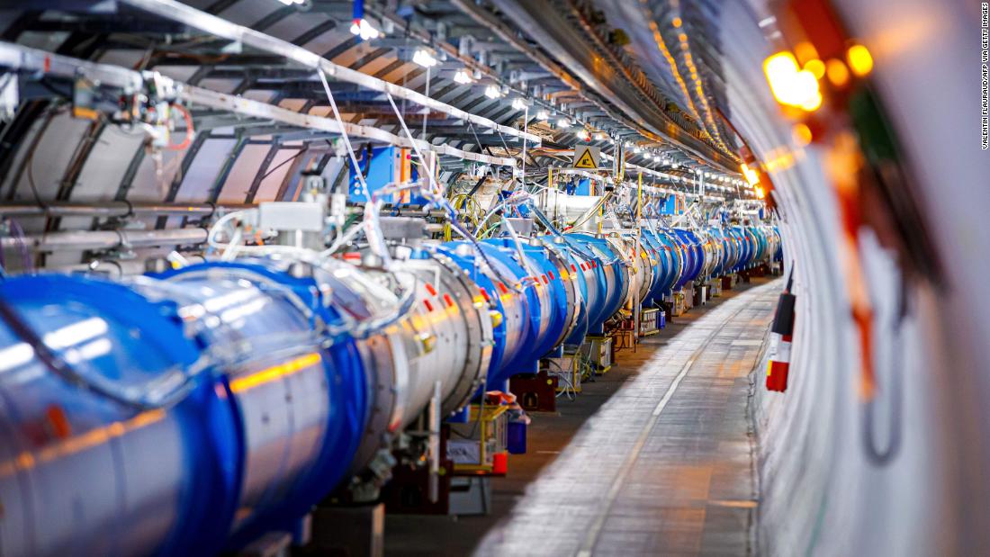 Velký hadronový urychlovač CERNu odpálil již potřetí, aby odhalil další tajemství vesmíru