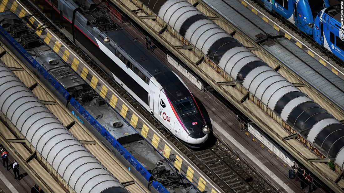 Europe wants a high speed rail network to replace airplanes