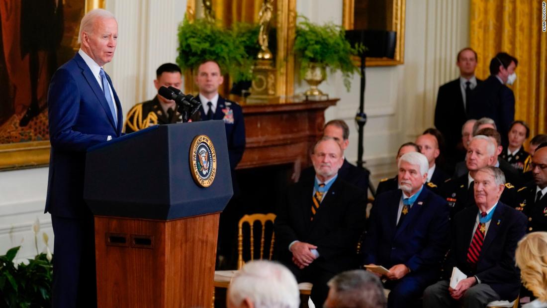 Biden awards 4 Vietnam veterans with the Medal of Honor