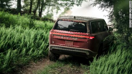 It&#39;s off-road capability is largely what sets the Rivian R1S apart from its rivals.