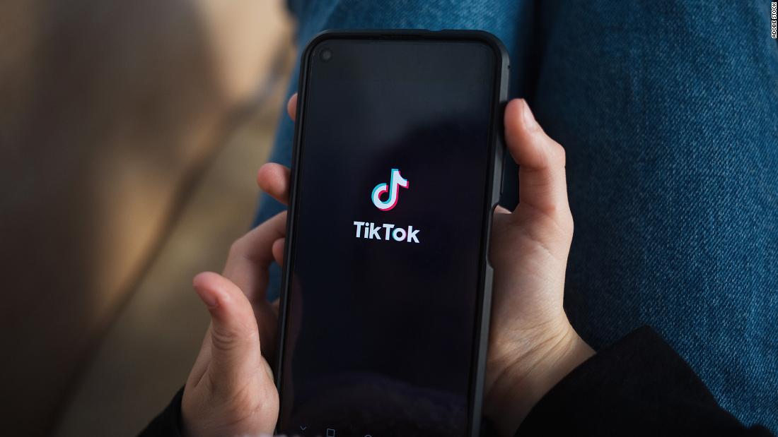 Senate Intel leaders call for FTC probe into TikTok amid alleged 'misrepresentations' on data practices