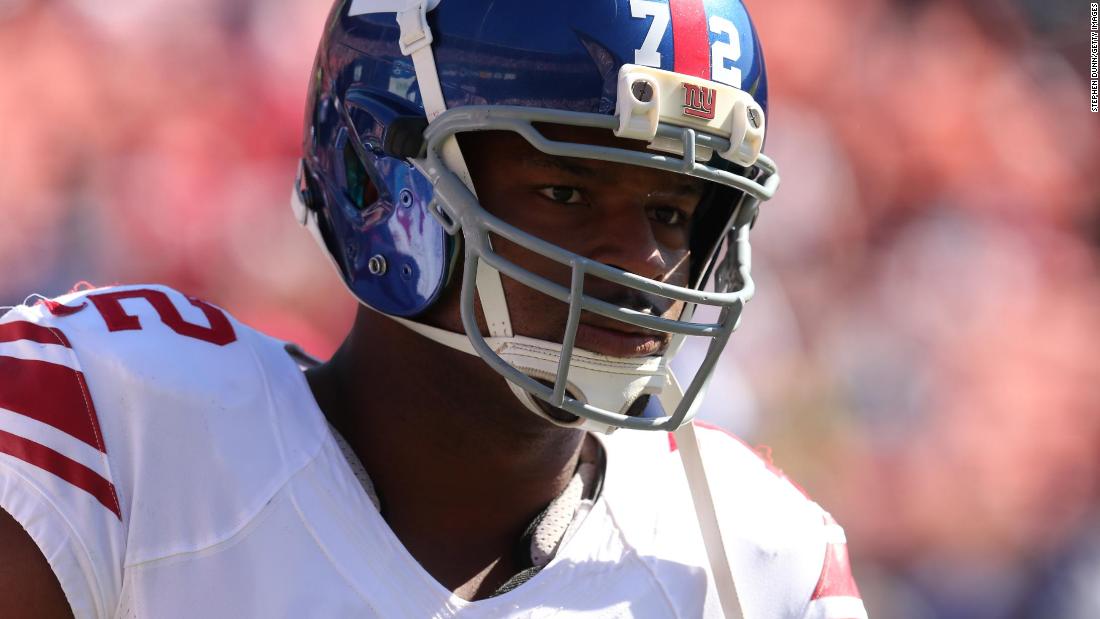 How much did Osi Umenyiora pay for his new number?