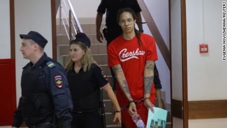 U.S. basketball player Brittney Griner, who was detained in March at Moscow&#39;s Sheremetyevo airport and later charged with illegal possession of cannabis, is escorted before a court hearing in Khimki outside Moscow, Russia July 7, 2022.  REUTERS/Evgenia Novozhenina
