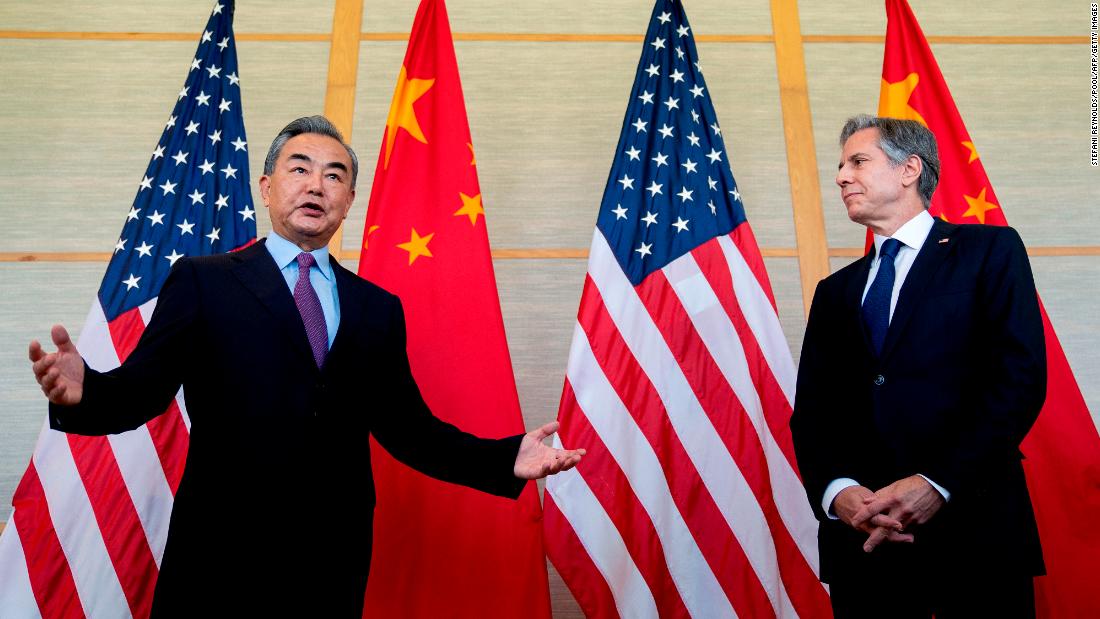 Blinkin le dijo a Wang Yi que Estados Unidos está preocupado por la «alineación» de China con Rusia