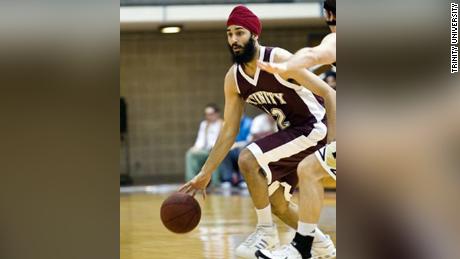 Singh&#39;s younger brother, Darsh Preet, experienced lots of online harassment after the 9/11 attacks due to his turban.