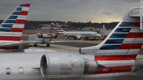 Airlines forced to drop service at these US airports due to the pilot shortage