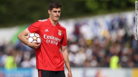 António Silva is hoping to follow in Rúben Dias&#39; footsteps.