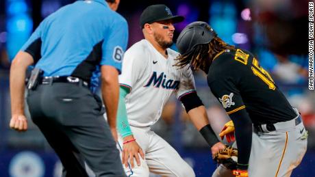 Miguel Rojas collided with the Pirates&#39; Oneil Cruz.