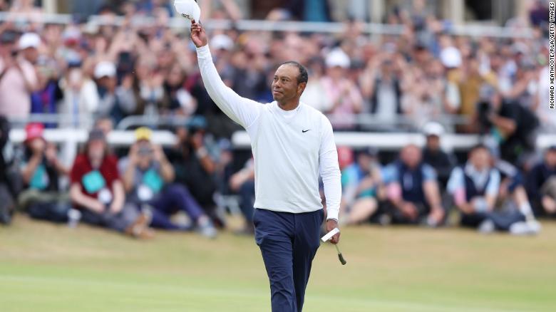 Waving goodbye? Tearful Tiger Woods serenaded by St. Andrews crowd after difficult Open