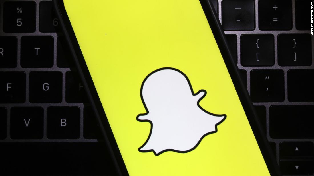 Zoom has an unlikely new competitor — Snapchat