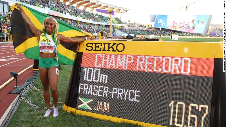 Shelly-Ann Fraser-Pryce wins record fifth 100m world title as Jamaica sweeps podium