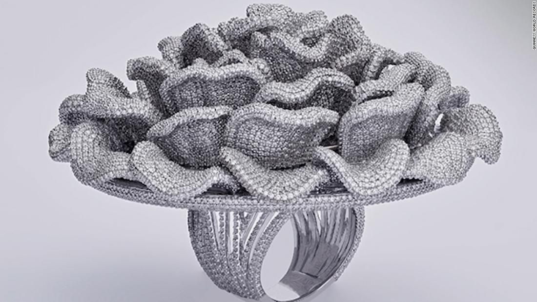 Massive ring weighs nearly a pound and contains more than 24,000 diamonds – CNN Video