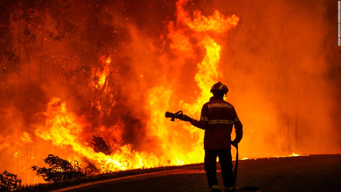 Photos: Wildfires in Europe