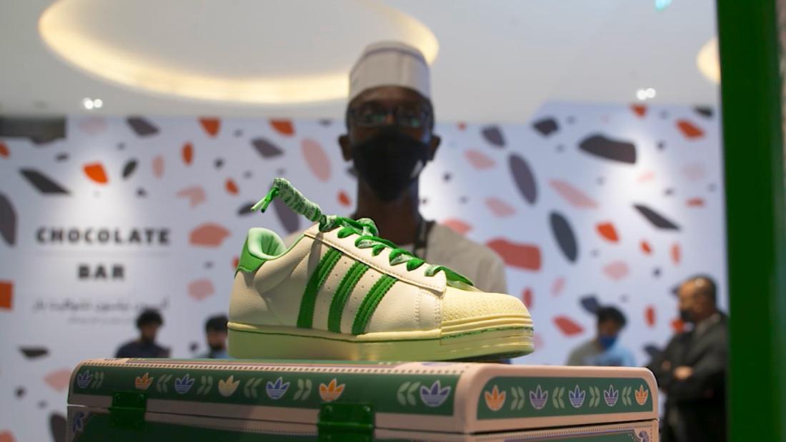 How an Adidas sneaker made this Dubai restaurant famous – CNN Video