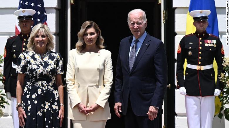 Jill Biden meets with Ukrainian first lady Olena Zelenska at the White House