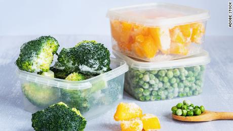 Μετατρέψτε τα προκομμένα λαχανικά σε ένα γρήγορο και εύκολο γεύμα.