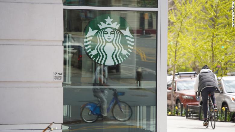 Analysis: Starbucks can't be America's public bathroom