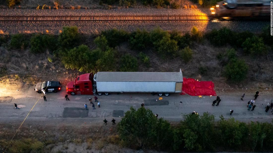 4 men indicted in the Texas semitruck smuggling operation that left 53 migrants dead – CNN