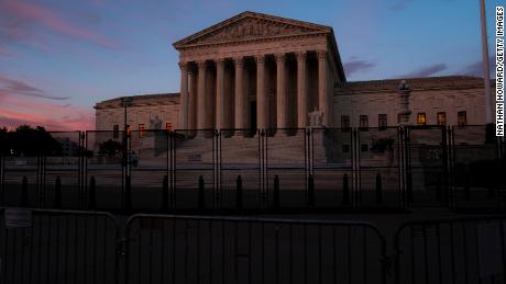 WASHINGTON, DC - JUNE 28: The sun sets in front of the Supreme Court on June 28, 2022 in Washington, DC. The Supreme Court&#39;s decision in Dobbs v Jackson Women&#39;s Health overturned the landmark 50-year-old Roe v Wade case and erased a federal right to an abortion.  (Photo by Nathan Howard/Getty Images)