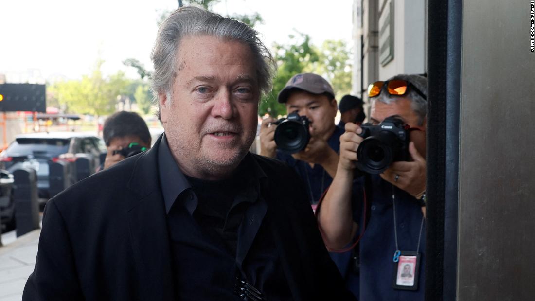 Bannon team asks judge to question jurors if they watched the Jan. 6 hearing last night