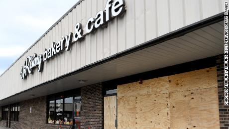 An Illinois café was vandalized with hate speech ahead of a drag show