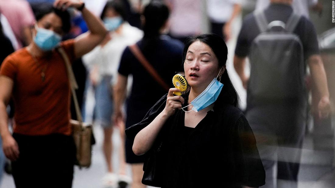 china-issues-highest-heat-alert-for-almost-70-cities