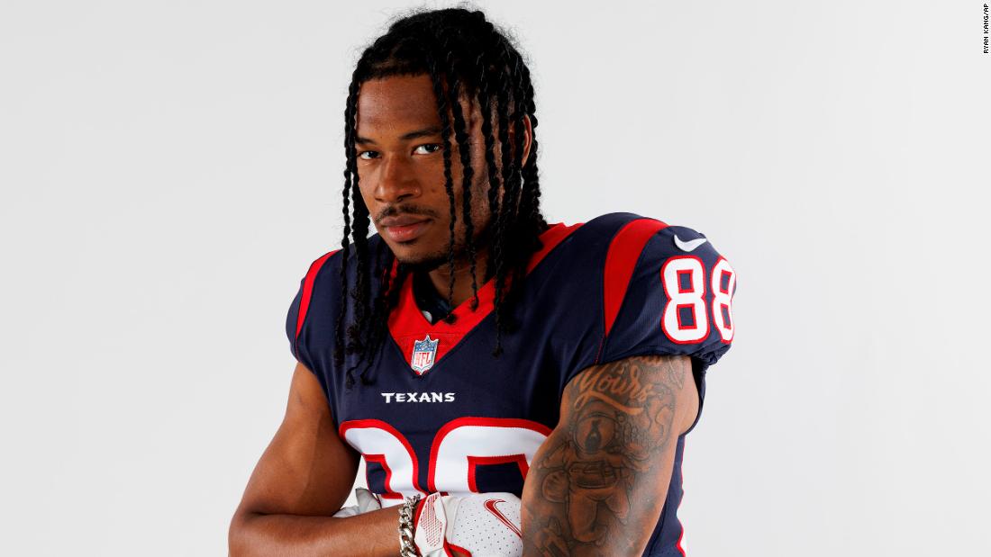 How will the Houston Texans use WR John Metchie III once