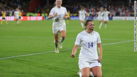 Fran Kirby put the icing on the cake with a fourth goal in the closing minutes.