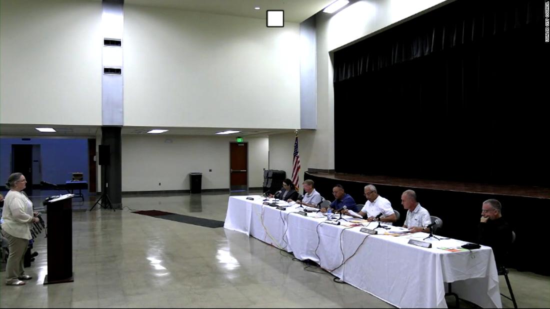 Uvalde City Council to investigate every city officer who responded to school massacre