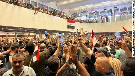 Iraqi protesters storm parliament, denouncing the appointment of a new prime minister