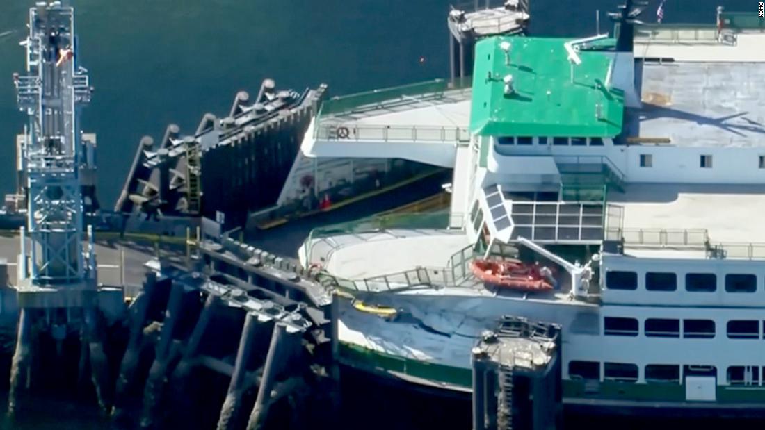 Ferry terminal in Seattle closed after boat crash