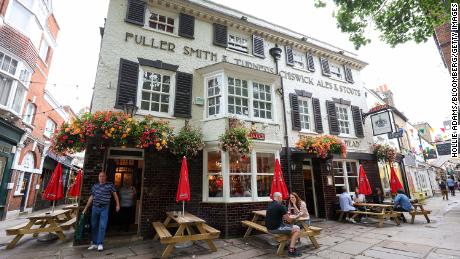 American tourists have taken to stopping by the Prince&#39;s Head pub in London&#39;s Richmond borough to have the same pint that Ted drinks and commune with the locals.