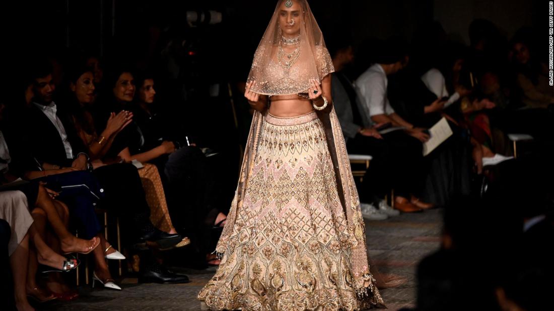 India's weddings are changing -- and so is its bridalwear
