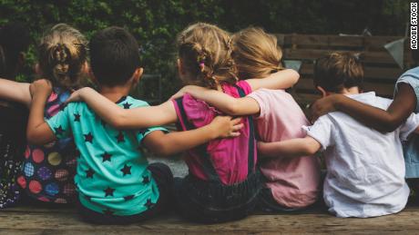 Your kids may need help making friends after the big pandemic pause. Here&#39;s how 