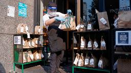 220802163141-starbucks-earnings-china-restricted-hp-video Starbucks sales falter in China because of Covid restrictions