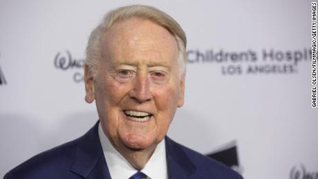 LOS ANGELES, CA - OCTOBER 20:  Vin Scully arrives for 2018 From Paris with Love Children&#39;s Hospital Los Angeles Gala  at L.A. Live Event Deck on October 20, 2018 in Los Angeles, California.  (Photo by Gabriel Olsen/FilmMagic)