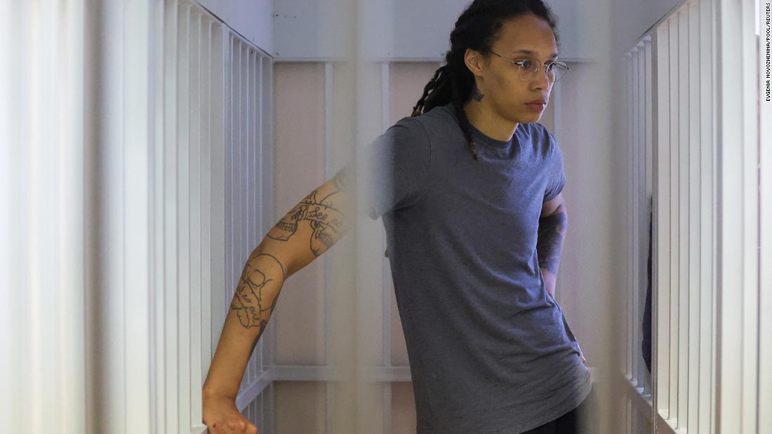 Brittney Griner droht nach ihrer Verurteilung eine neunjährige Haftstrafe in einem russischen Gefängnis.  Folgendes könnte für den WNBA-Star als nächstes passieren