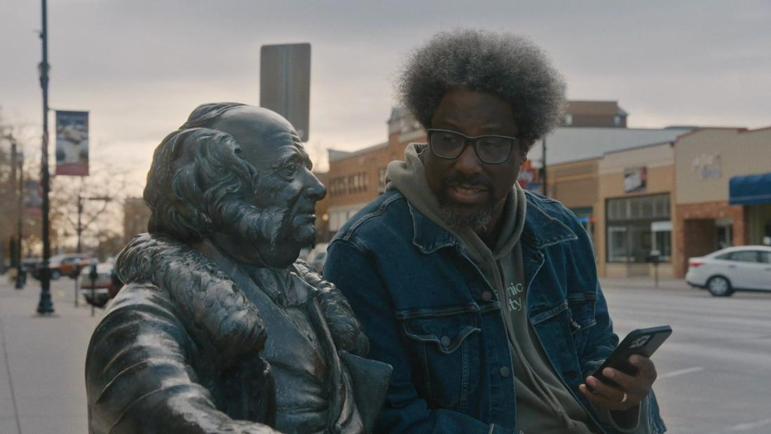 W. Kamau Bell says try this with presidential statues – CNN Video