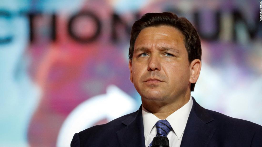 U.S. Florida Gov. Ron DeSantis pauses as he speaks on stage at the Turning Point USA&#39;s (TPUSA) Student Action Summit (SAS) in Tampa, Florida, U.S., July 22, 2022. 